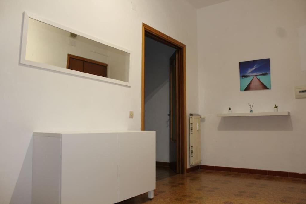Spazioso Appartamento Castel di Leva Eksteriør billede